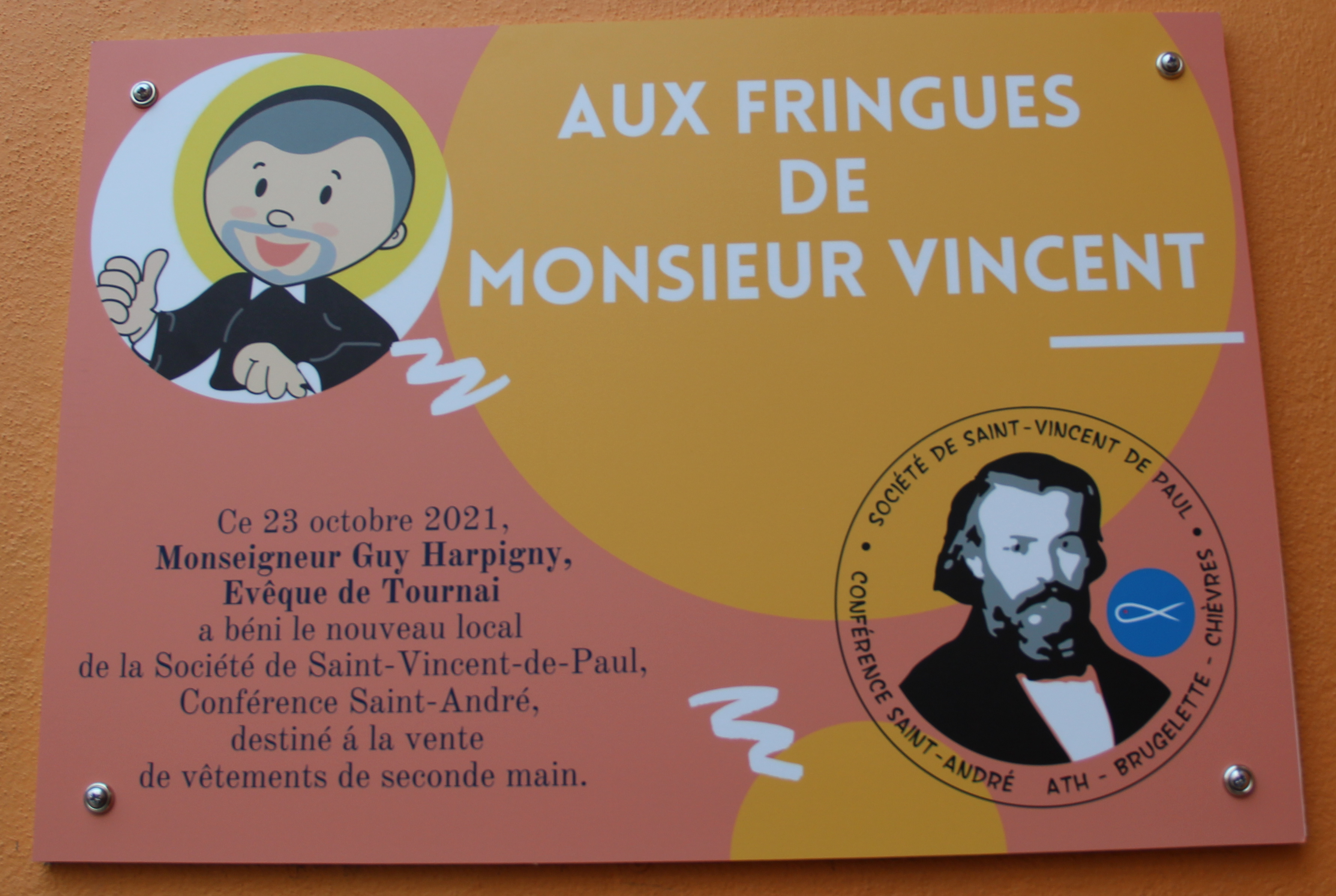Plaque_Aux Fringues de Monsieur Vincent